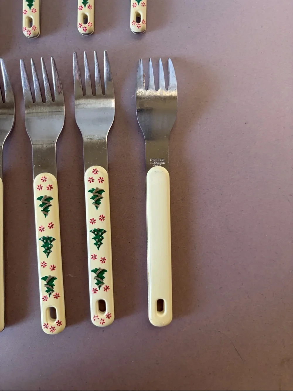 Vintage Northland Stainless Flatware Set of 23